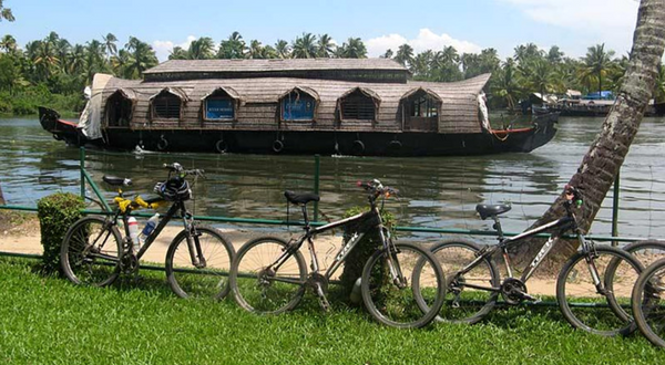 Cycle the Coast of Kerala